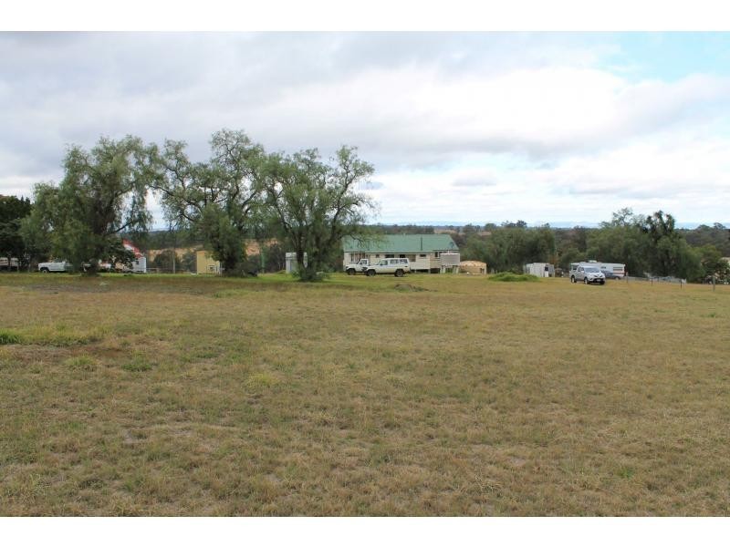 30 King Street, Yangan QLD 4371