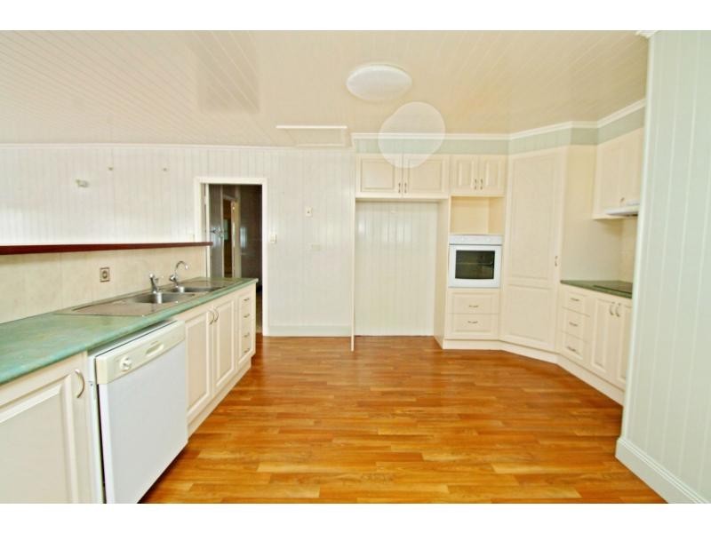 45 Pratten Street, Warwick QLD 4370