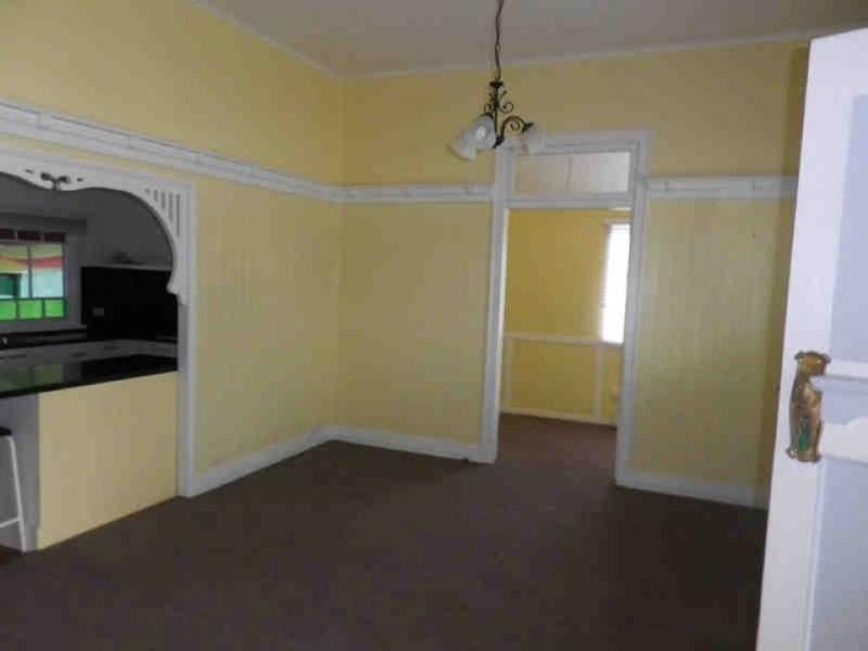 38 Furness Crescent, Warwick QLD 4370