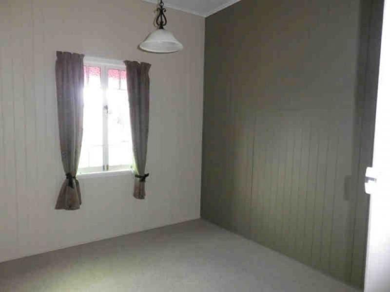 38 Furness Crescent, Warwick QLD 4370