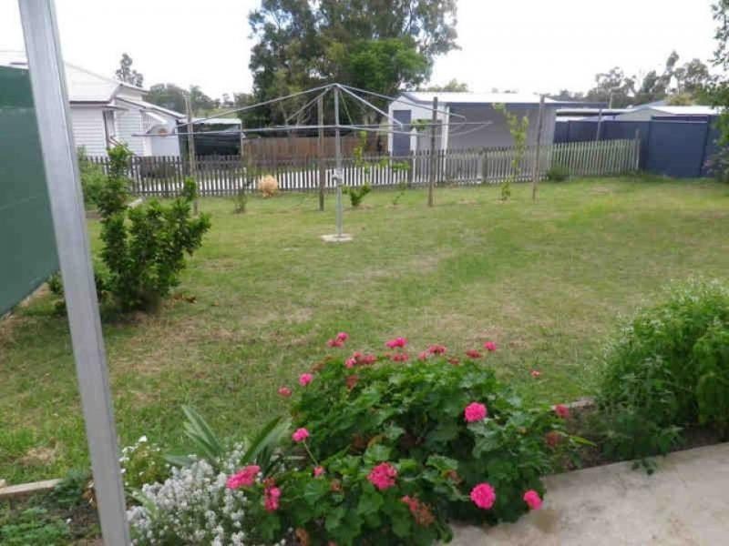 38 Furness Crescent, Warwick QLD 4370