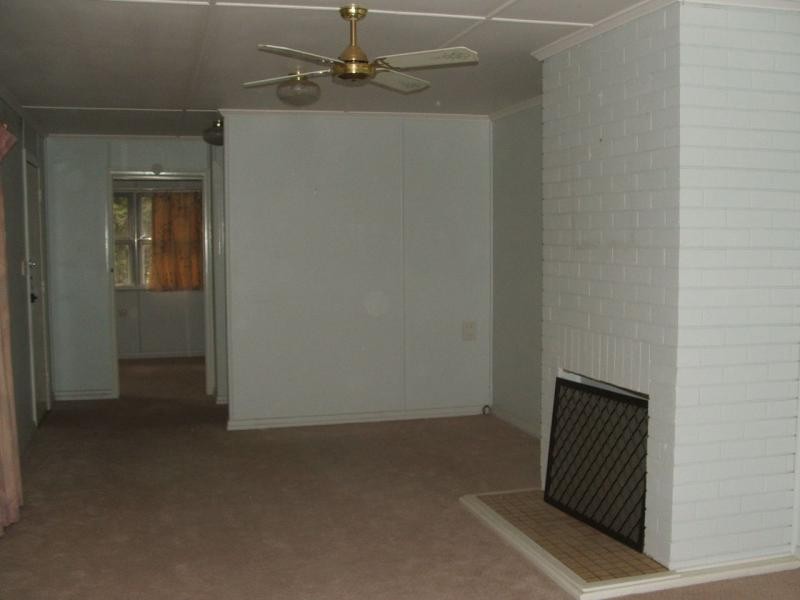 85 Locke Street, Warwick QLD 4370