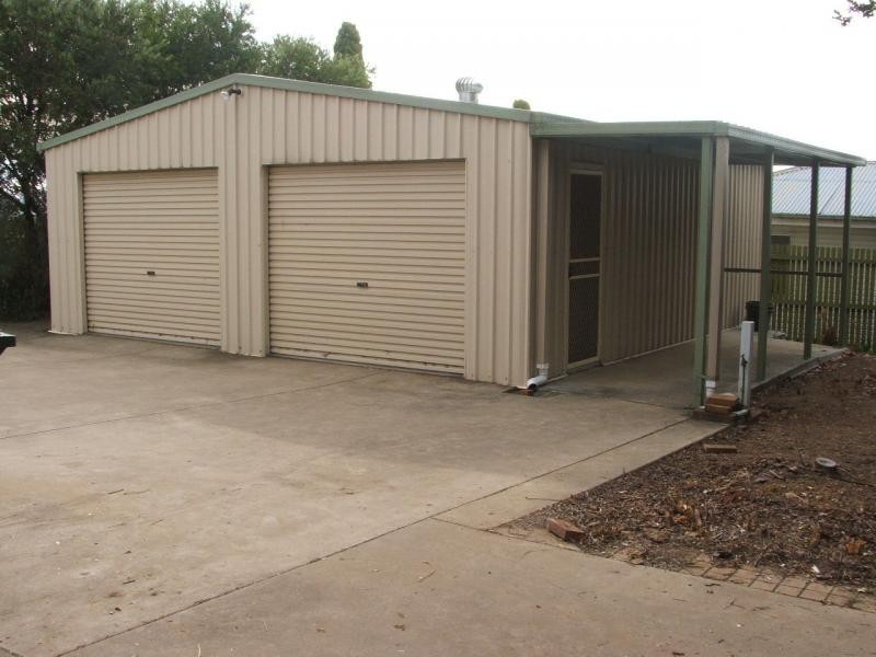 85 Locke Street, Warwick QLD 4370