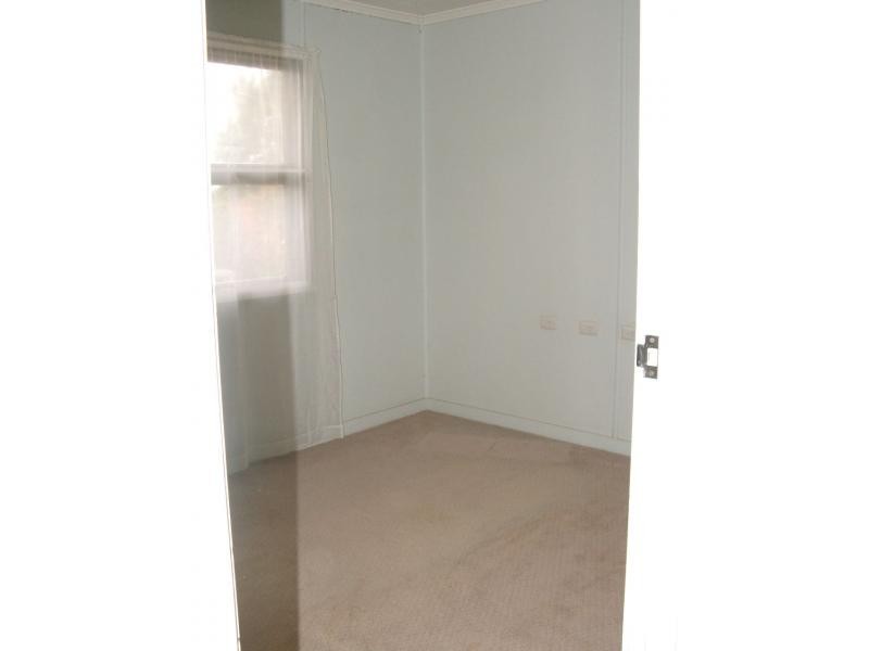 85 Locke Street, Warwick QLD 4370