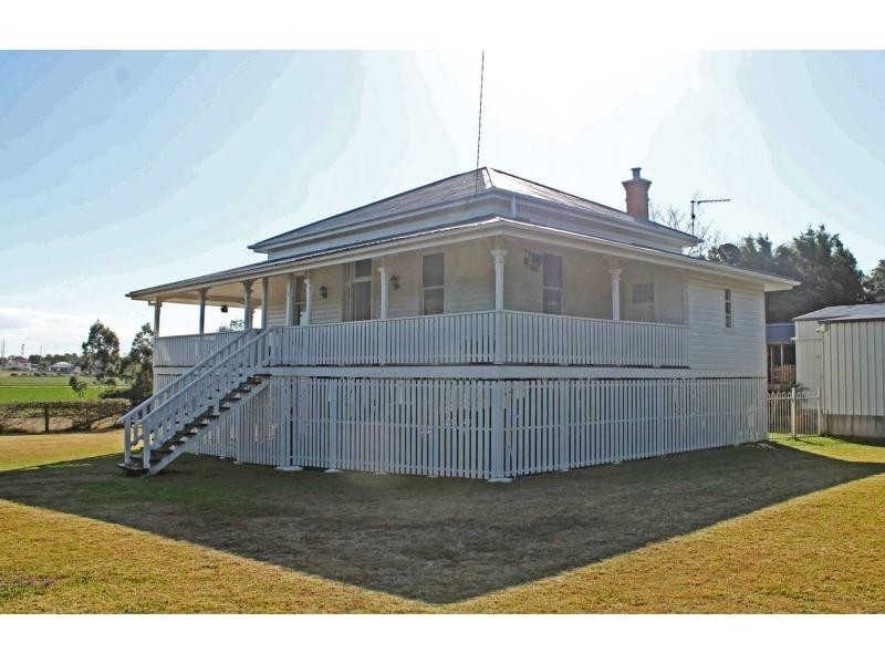 8 Junabee Road, Warwick QLD 4370