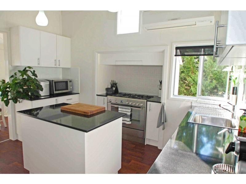 8 Junabee Road, Warwick QLD 4370
