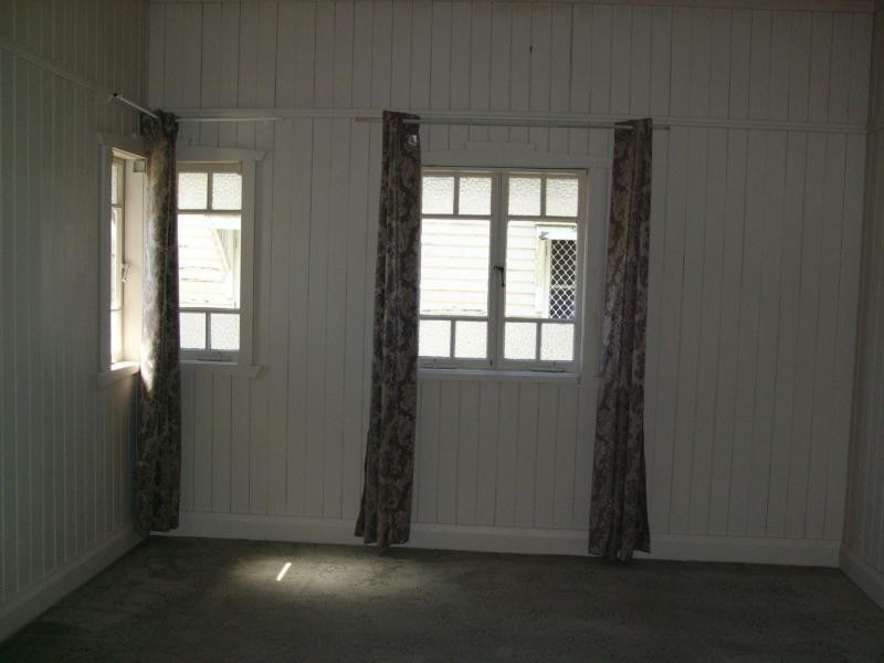 30 Wood Street, Warwick QLD 4370