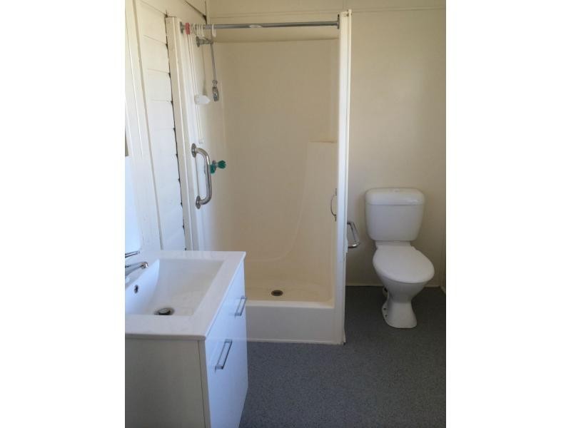 39 Stewart Avenue, Warwick QLD 4370