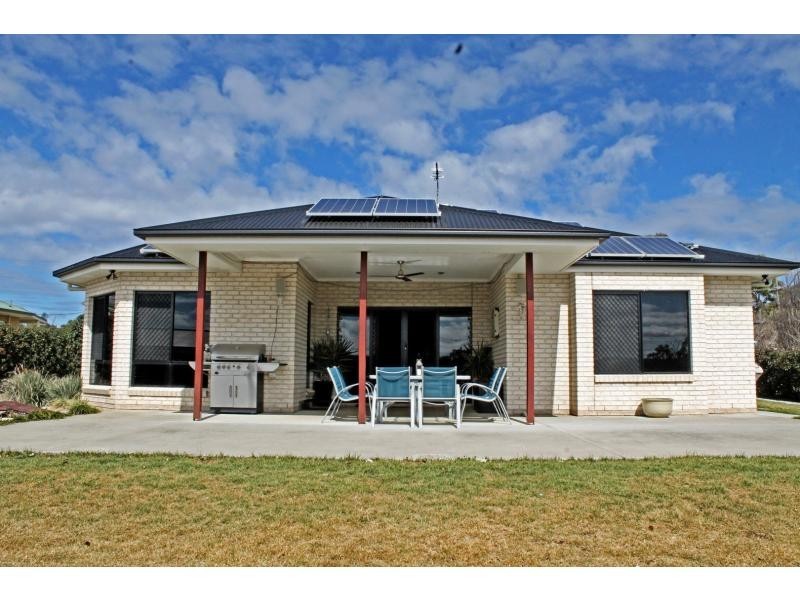 15 Canningvale Road, Warwick QLD 4370