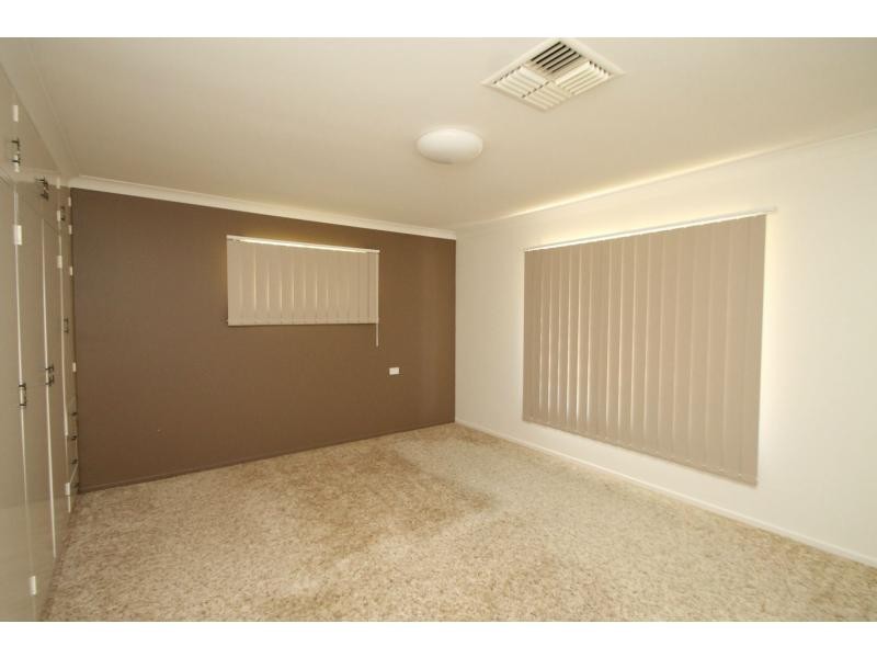 38 Pine Street, Killarney QLD 4373