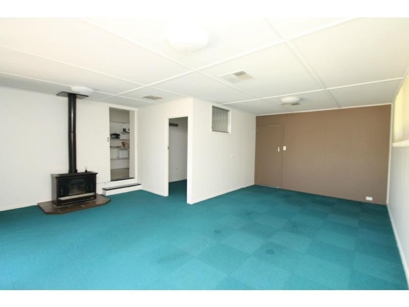 38 Pine Street, Killarney QLD 4373