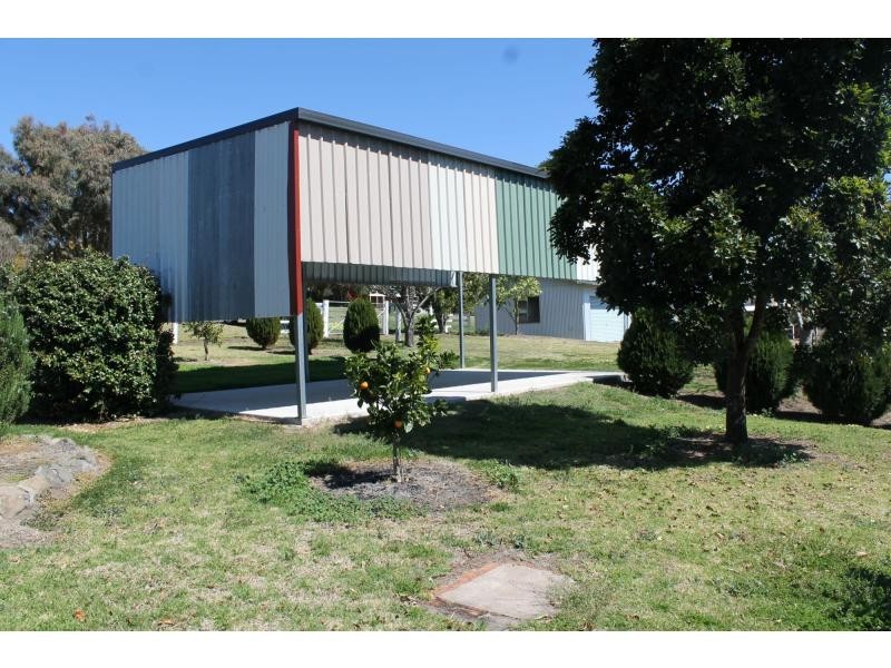 38 Pine Street, Killarney QLD 4373