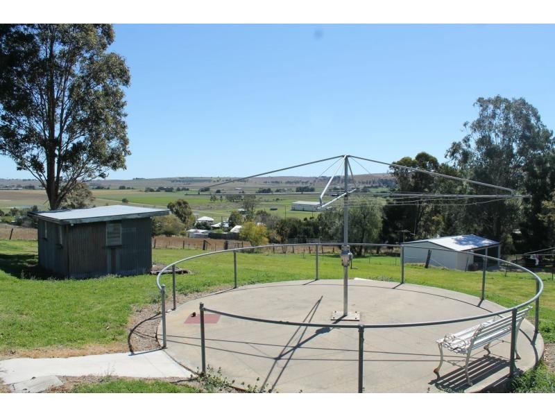 38 Pine Street, Killarney QLD 4373