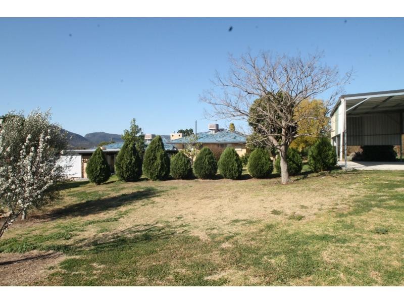 38 Pine Street, Killarney QLD 4373