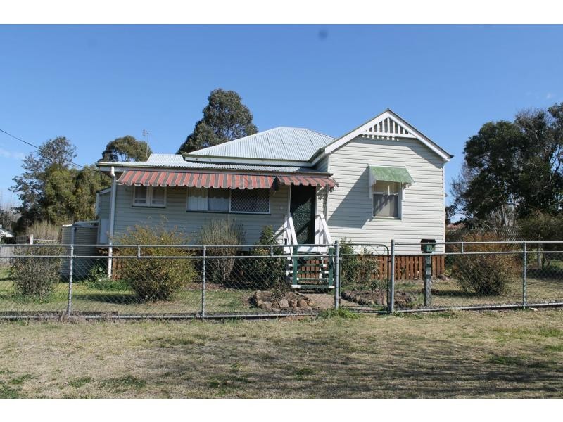 6 Fitzroy Street, Warwick QLD 4370