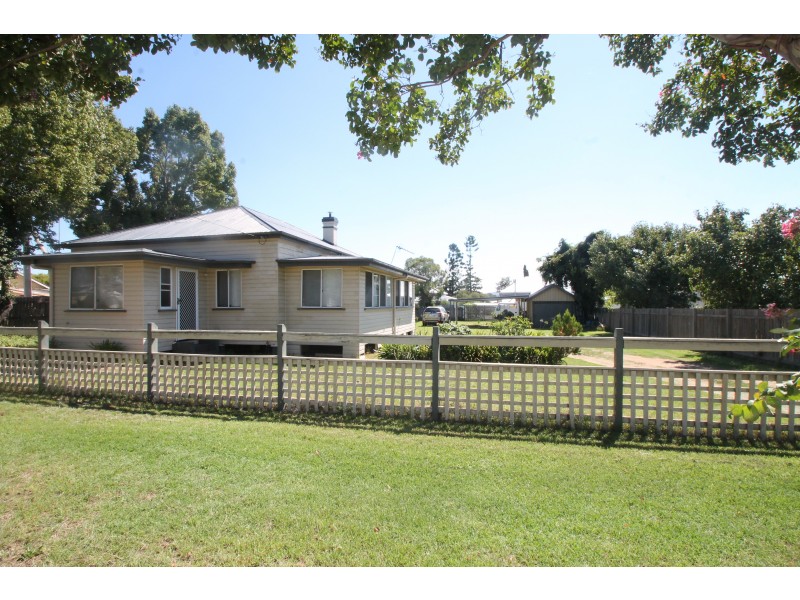 50 Percy St, Warwick QLD 4370