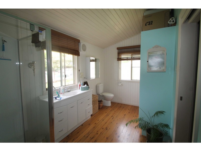 188 Border Fence Rd, Elbow Valley QLD 4370