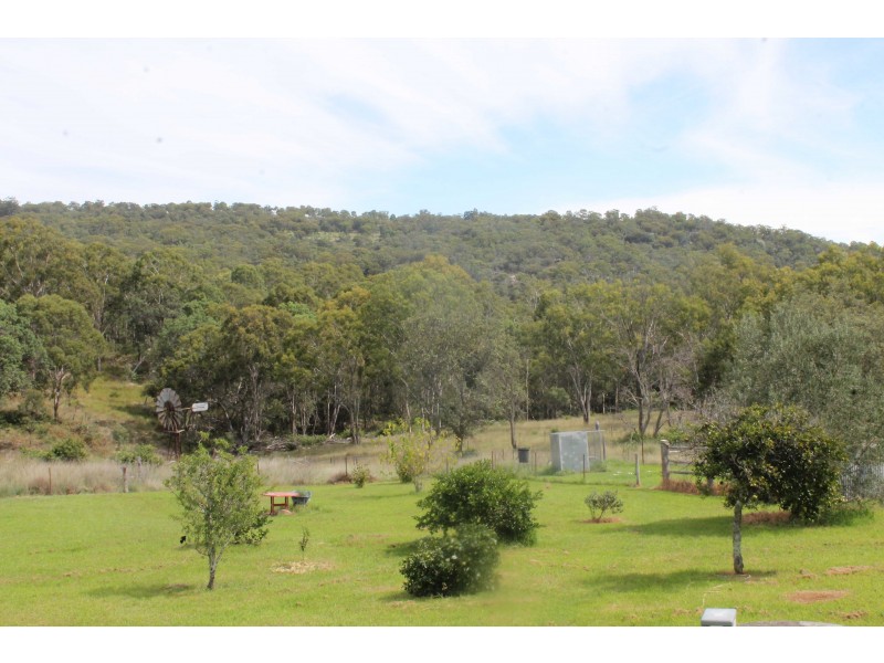 188 Border Fence Rd, Elbow Valley QLD 4370