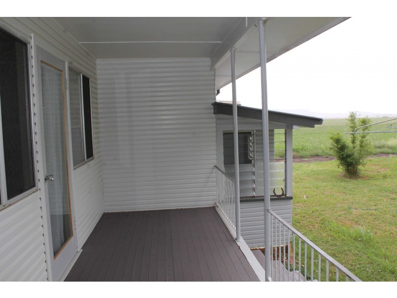 28 Meara Pl, Clifton QLD 4361