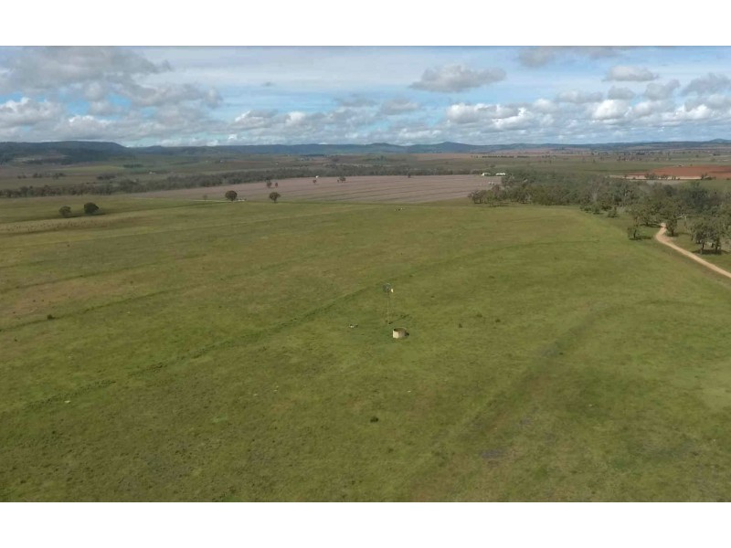 1595 Junabee Rd, Junabee QLD 4370