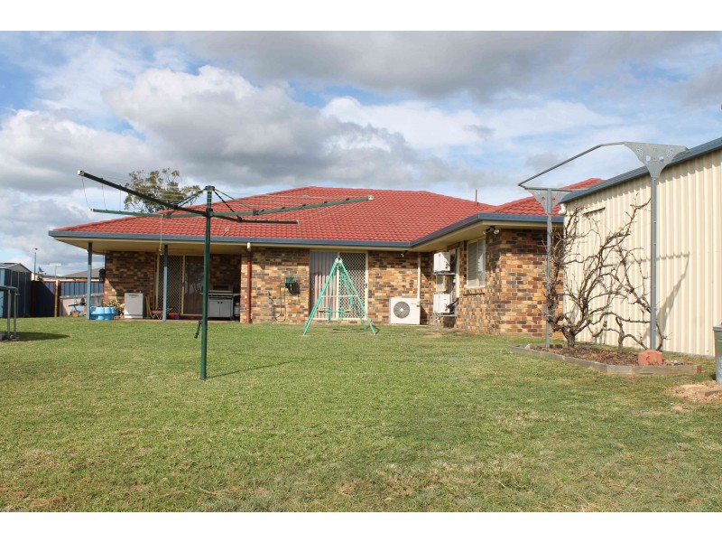 60 Doncaster Dr, Rosenthal Heights QLD 4370