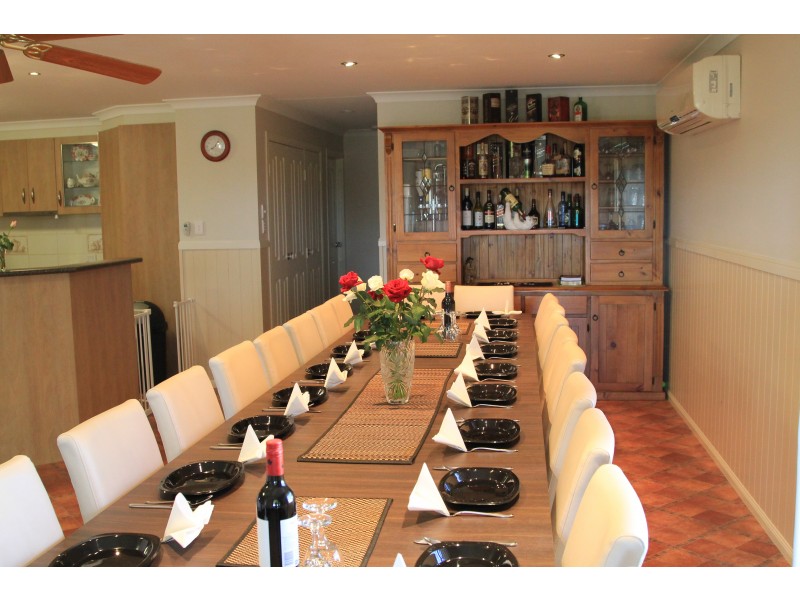 60 Doncaster Dr, Rosenthal Heights QLD 4370