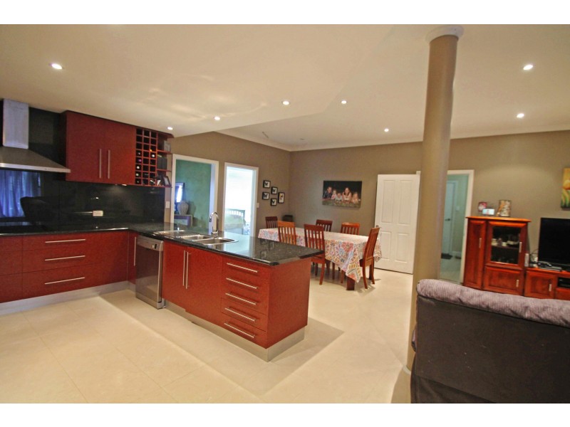 6 Palm St, Killarney QLD 4373