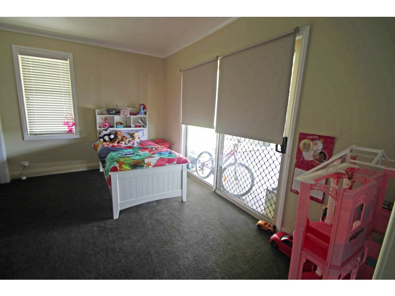 6 Palm St, Killarney QLD 4373