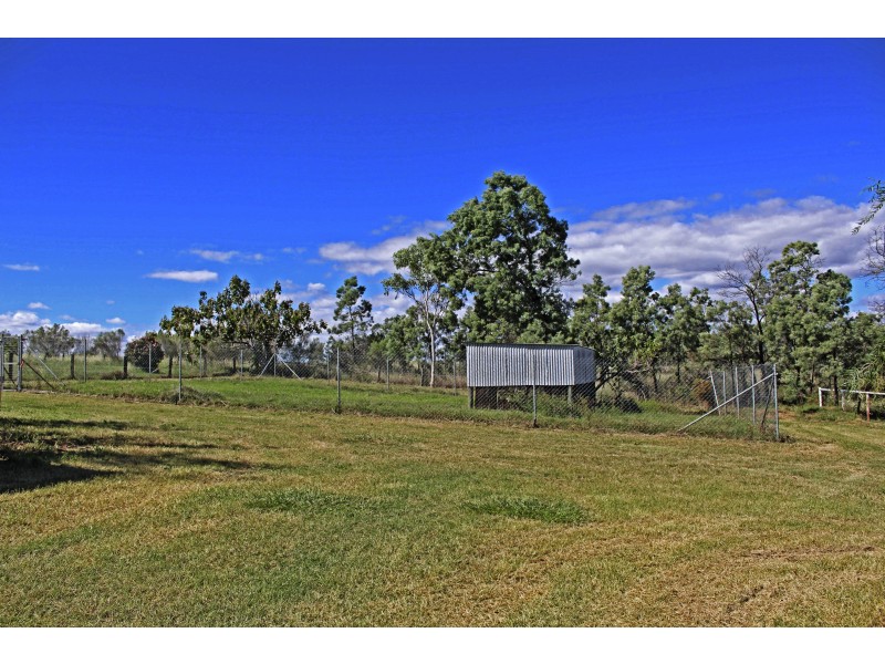 57 Rosenthal Rd, Rosenthal Heights QLD 4370