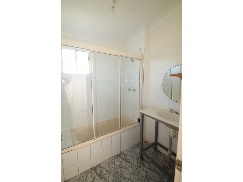 3 Kamarangi Ct, Rosenthal Heights QLD 4370