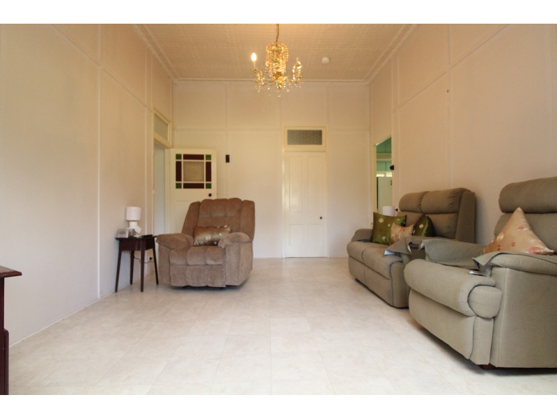 442 Top Swanfels Rd, Swanfels QLD 4371