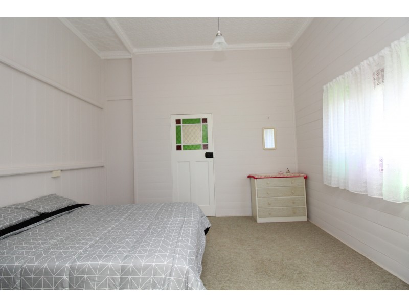 442 Top Swanfels Rd, Swanfels QLD 4371