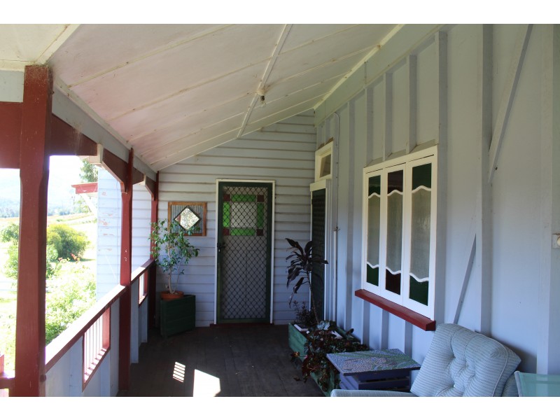 442 Top Swanfels Rd, Swanfels QLD 4371