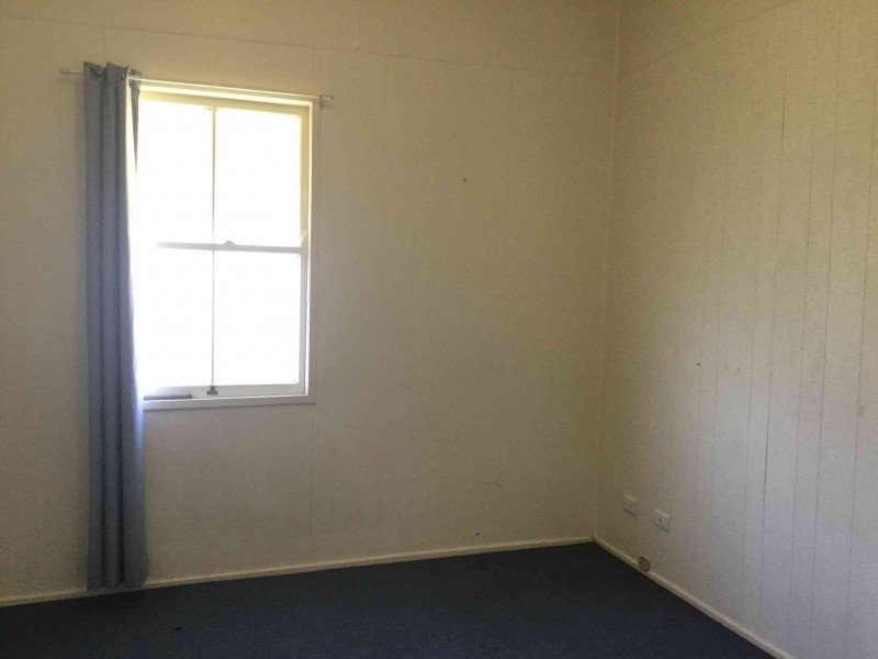 12 Alice Street, Warwick QLD 4370
