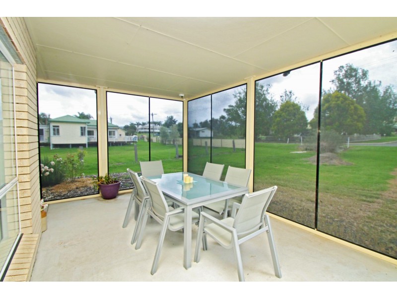 26 Anemone Street, Killarney QLD 4373