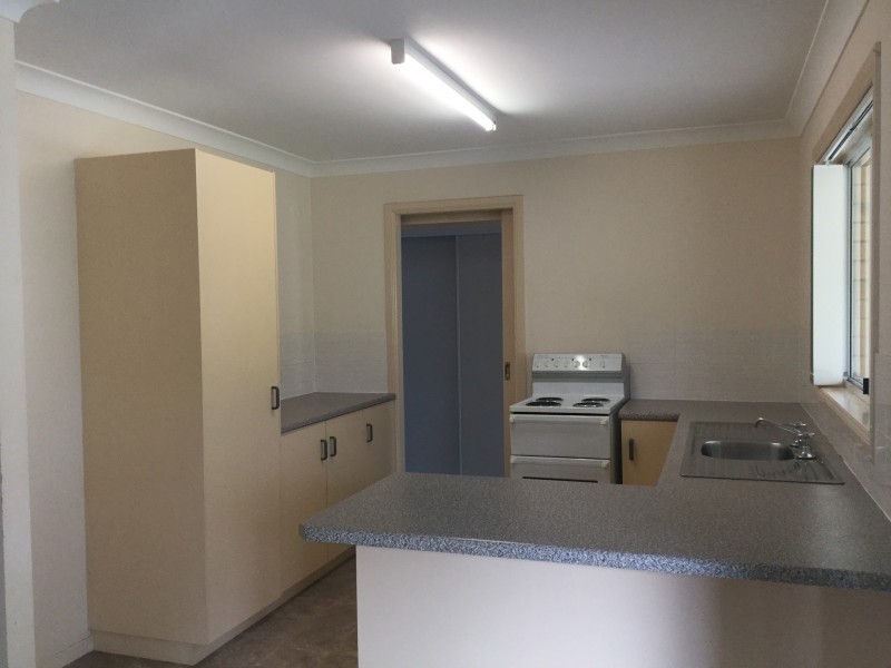 20 Moncrieffe St, Warwick QLD 4370