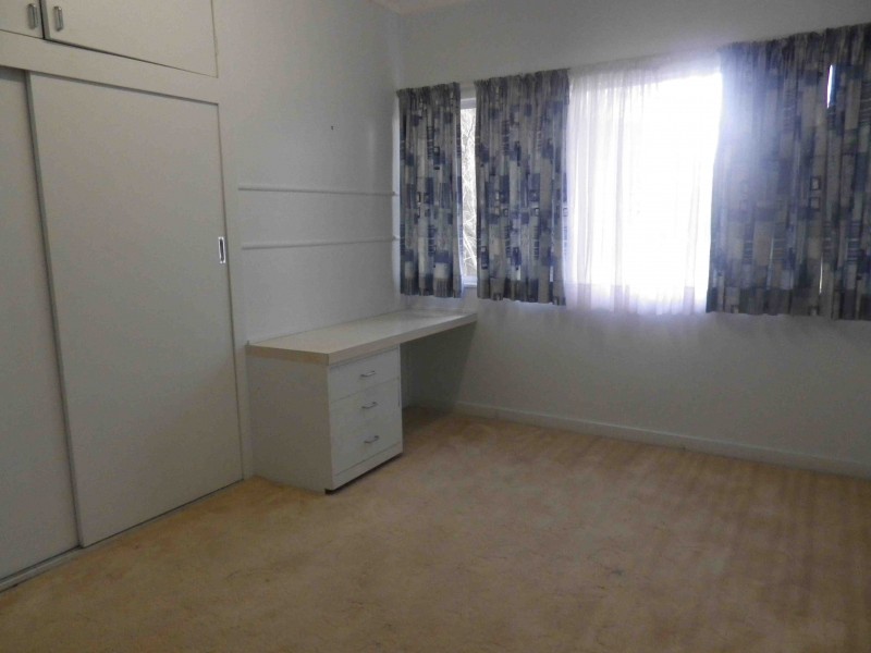 10A Locke St, Warwick QLD 4370