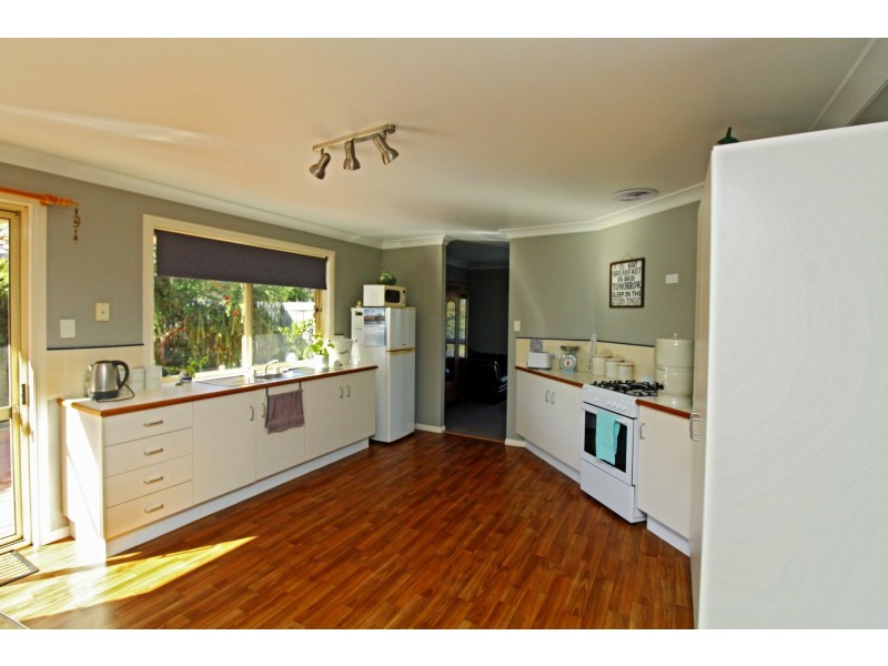 15 Fairway Dr, Warwick QLD 4370