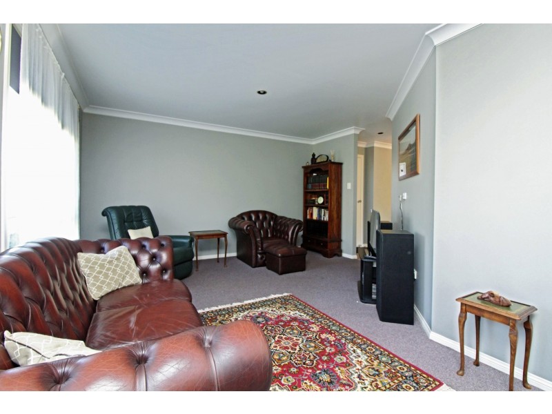 15 Fairway Dr, Warwick QLD 4370