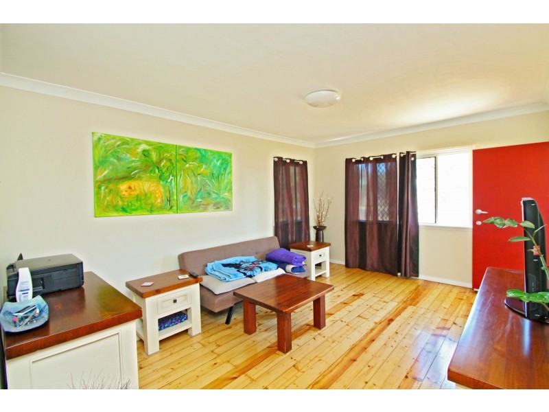 2 Batterham Street, Warwick QLD 4370