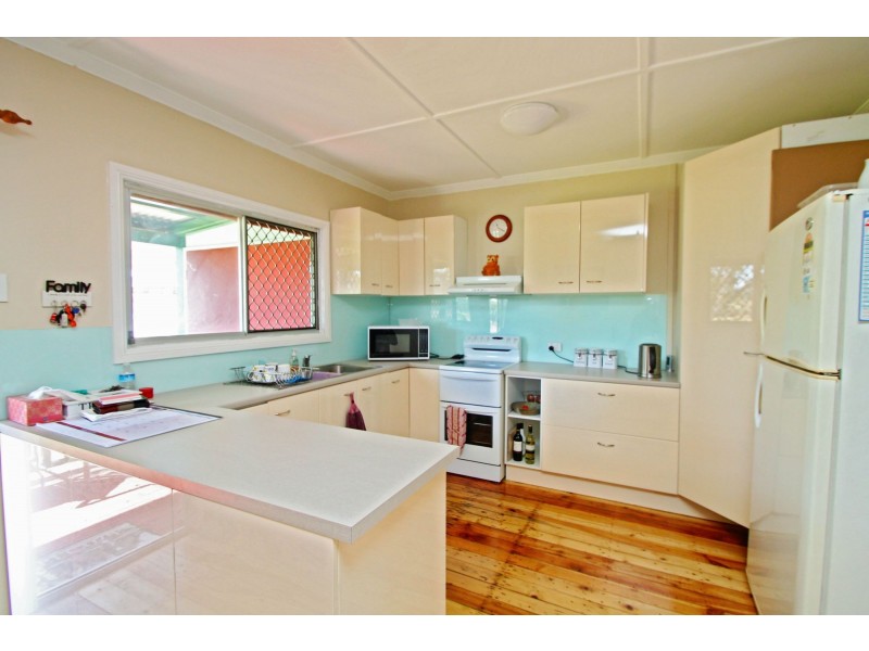 2 Batterham Street, Warwick QLD 4370