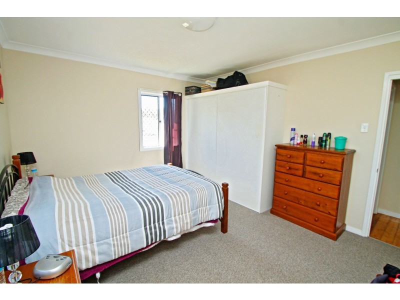 2 Batterham Street, Warwick QLD 4370