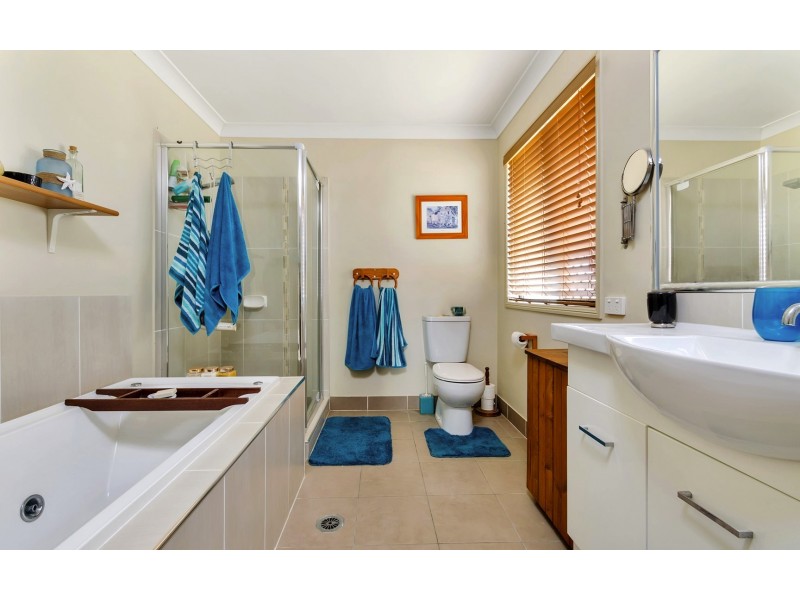 9 Derain Drive, Warwick QLD 4370