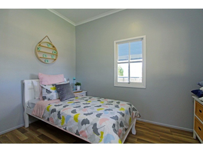 65 Anemone St, Killarney QLD 4373