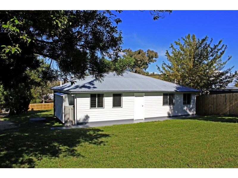 65 Anemone St, Killarney QLD 4373