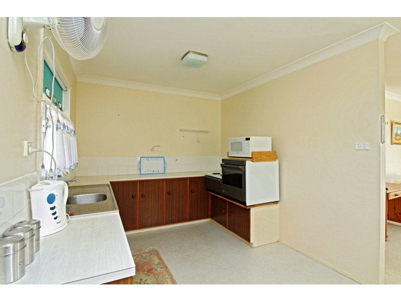 16 Wilkinson St, Warwick QLD 4370