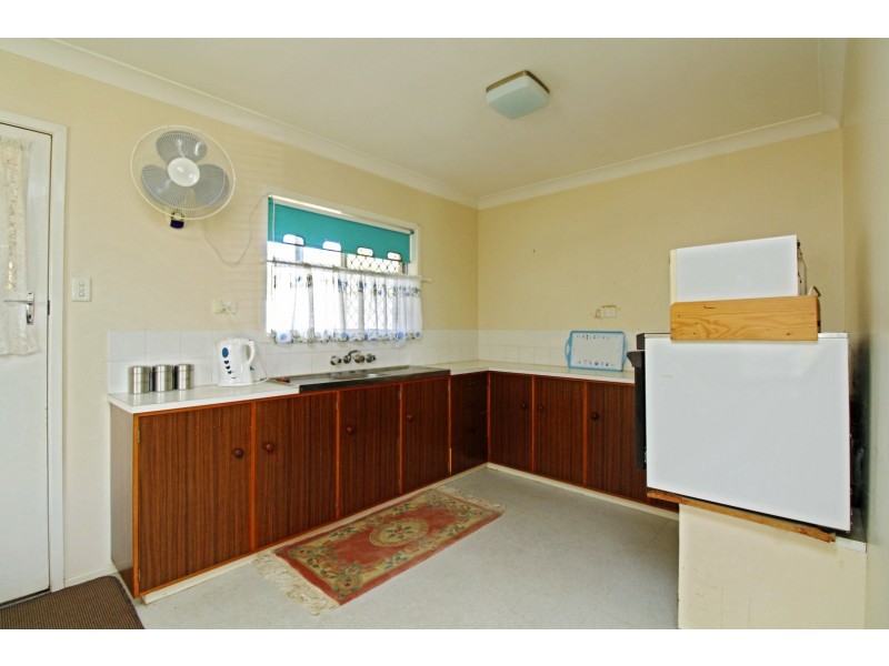 16 Wilkinson St, Warwick QLD 4370