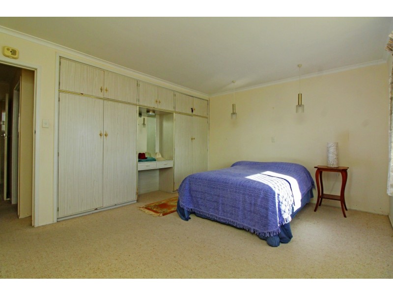 16 Wilkinson St, Warwick QLD 4370