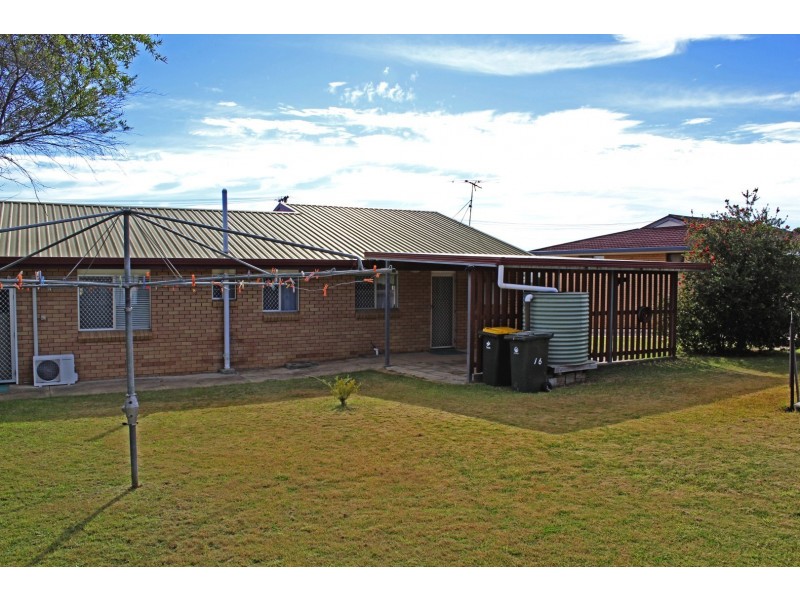 16 Wilkinson St, Warwick QLD 4370