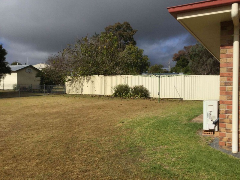 2/20 Wattle Avenue, Warwick QLD 4370